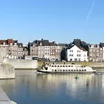 Semesterbostad Butterflies, 134 Simpelveld